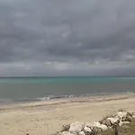 Sea Breeze Coastal House-In Almyros Beach