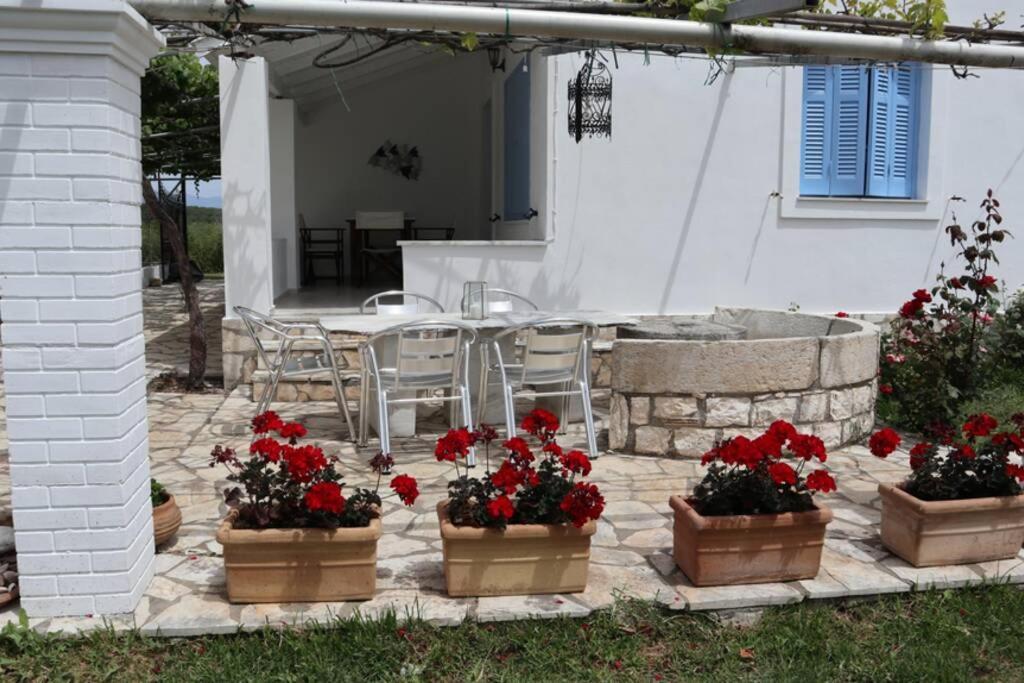 Sea Breeze Coastal House-in Almyros Beach