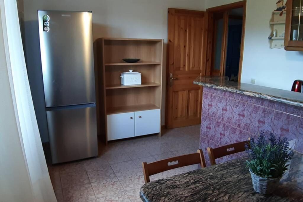 Villa Sea Breeze Coastal House-in Almyros Beach
