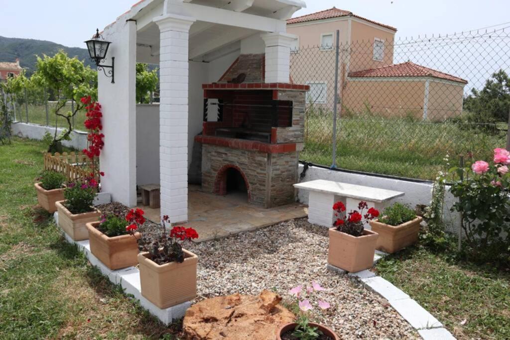 Sea Breeze Coastal House-in Almyros Beach Villa