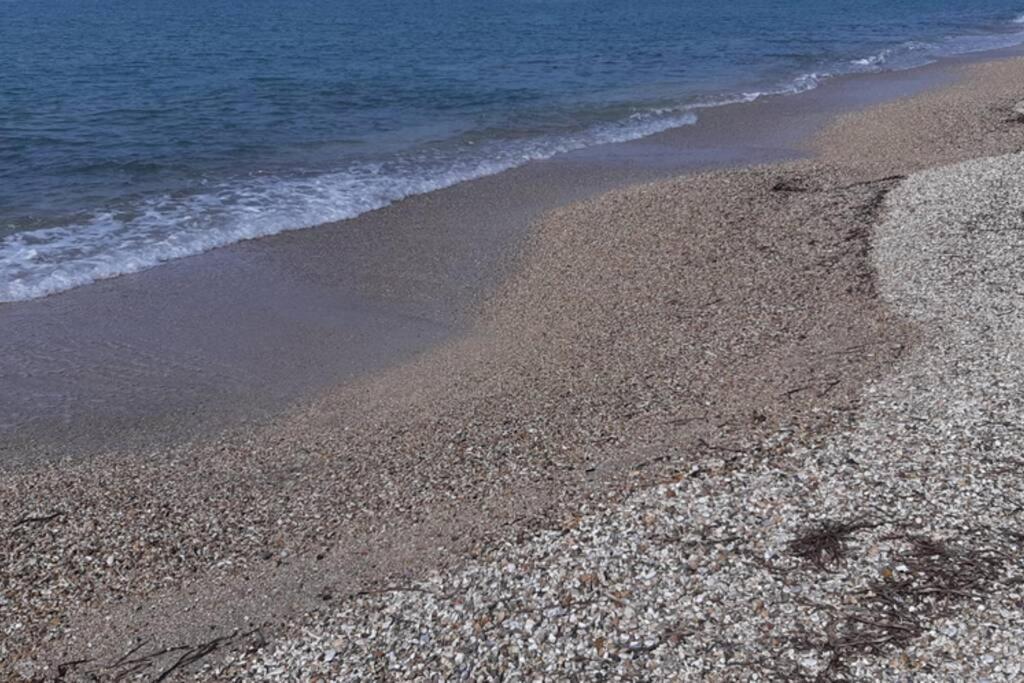 Sea Breeze Coastal House-in Almyros Beach Acharavi (Corfu)